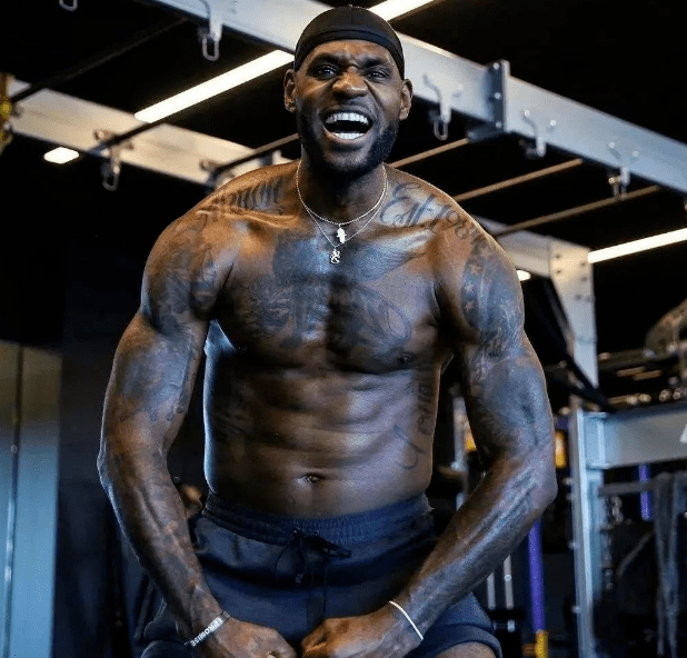 紧张情绪和 紧张情绪和